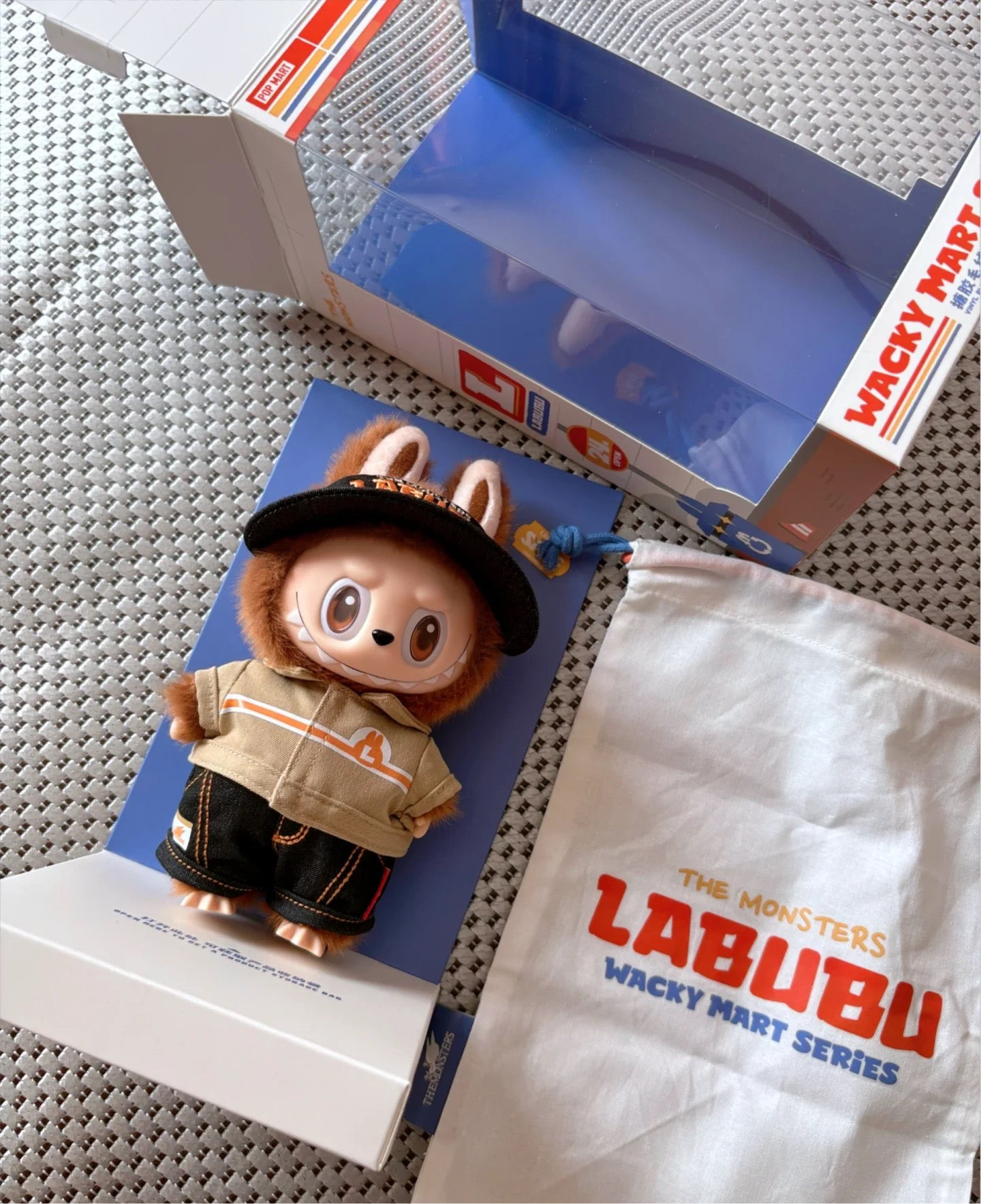 Labubu Manager WackyMart – Limited China Exclusive